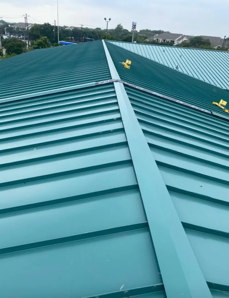 Green commercial metal roof ridge and valley for Metal Roof Repair in Winnemucca
